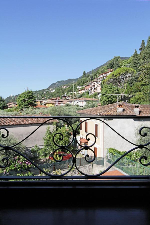 Casa Marsilva - Holiday Apartment With Roof Terrace, Near The Lake Toscolano Maderno Bagian luar foto