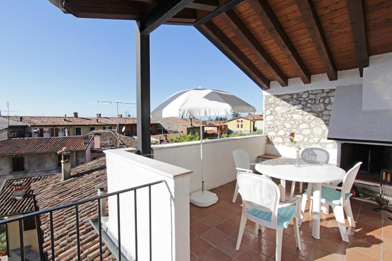 Casa Marsilva - Holiday Apartment With Roof Terrace, Near The Lake Toscolano Maderno Bagian luar foto