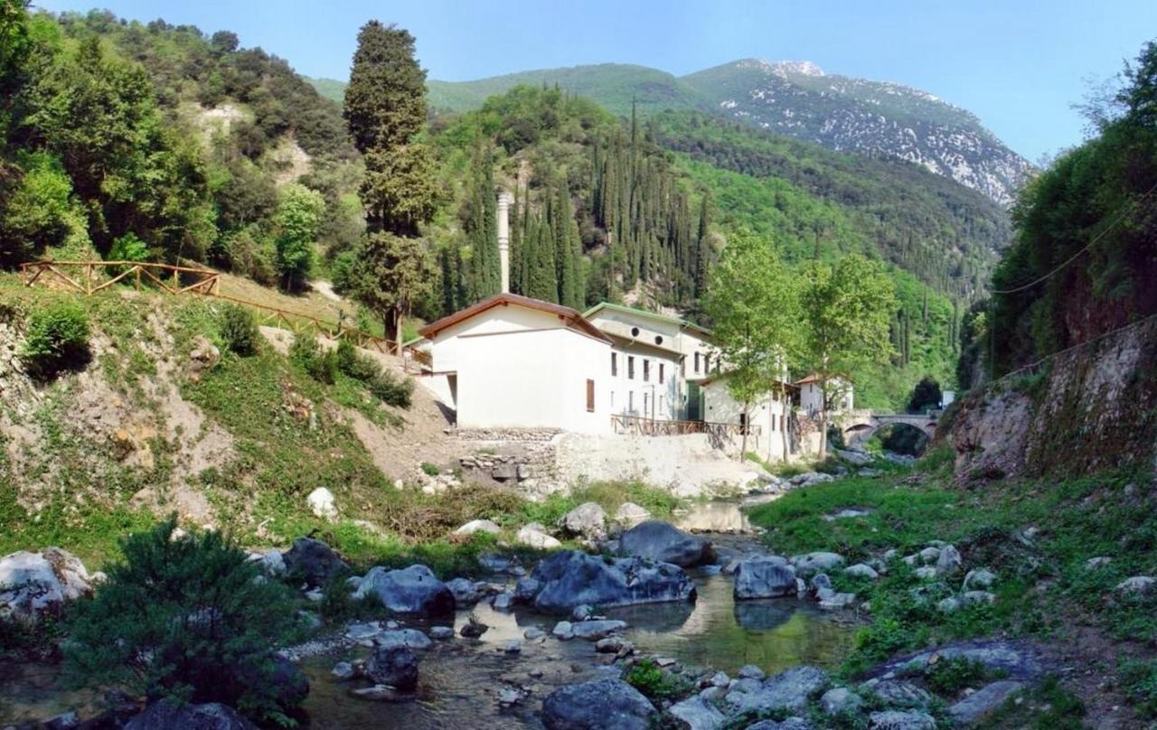 Casa Marsilva - Holiday Apartment With Roof Terrace, Near The Lake Toscolano Maderno Bagian luar foto
